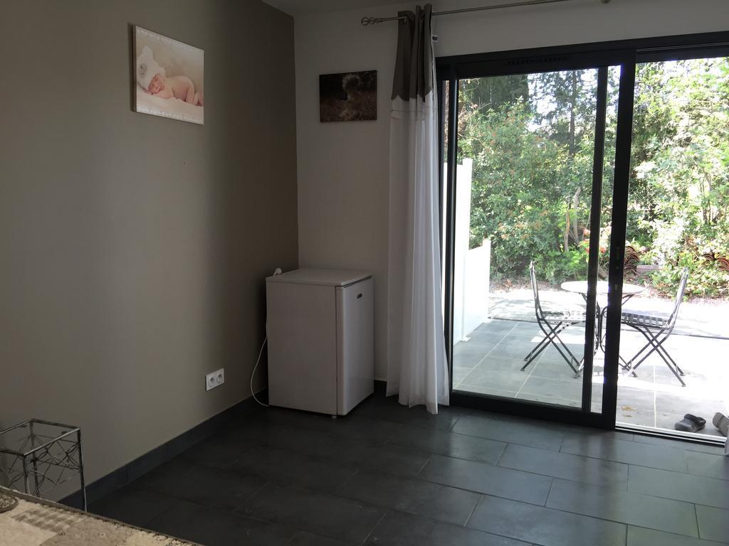 Chambres D'Hotes Le Mas Du Bijou Bleu Puget-sur-Argens Esterno foto