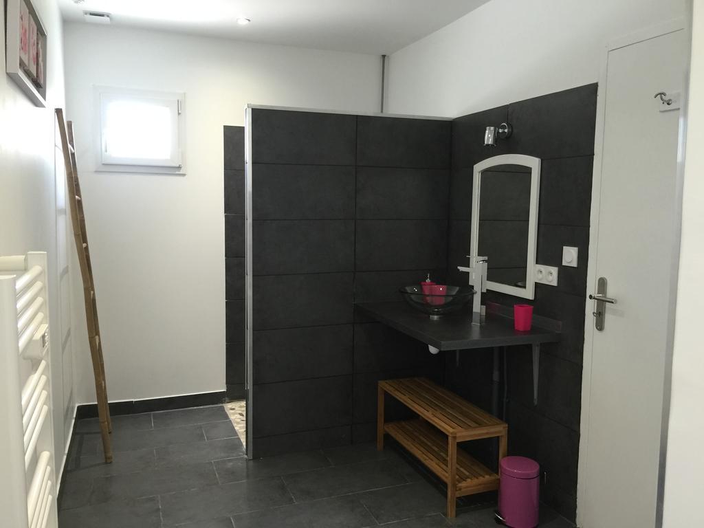 Chambres D'Hotes Le Mas Du Bijou Bleu Puget-sur-Argens Esterno foto