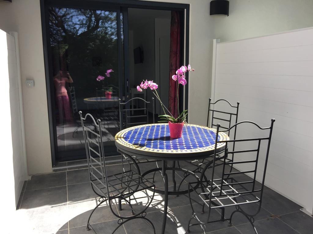 Chambres D'Hotes Le Mas Du Bijou Bleu Puget-sur-Argens Esterno foto