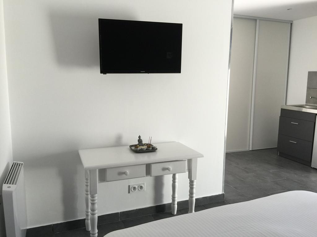 Chambres D'Hotes Le Mas Du Bijou Bleu Puget-sur-Argens Esterno foto